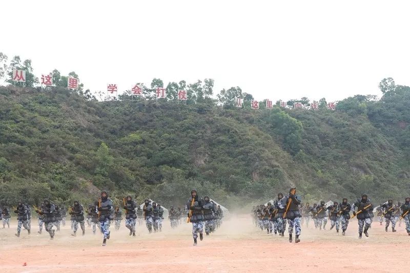 南海舰队沙角训练基地图片