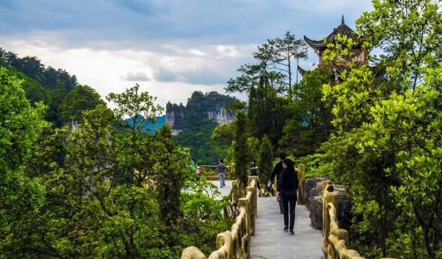 六盤水丹霞山景色秀美凱里香爐山視野曠遠龍里龍架山連綿起伏都勻斗篷