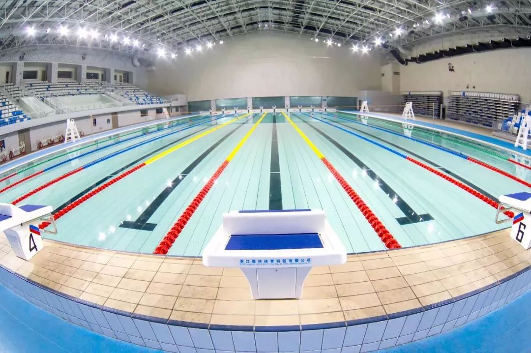 广安体育中心游泳馆图片