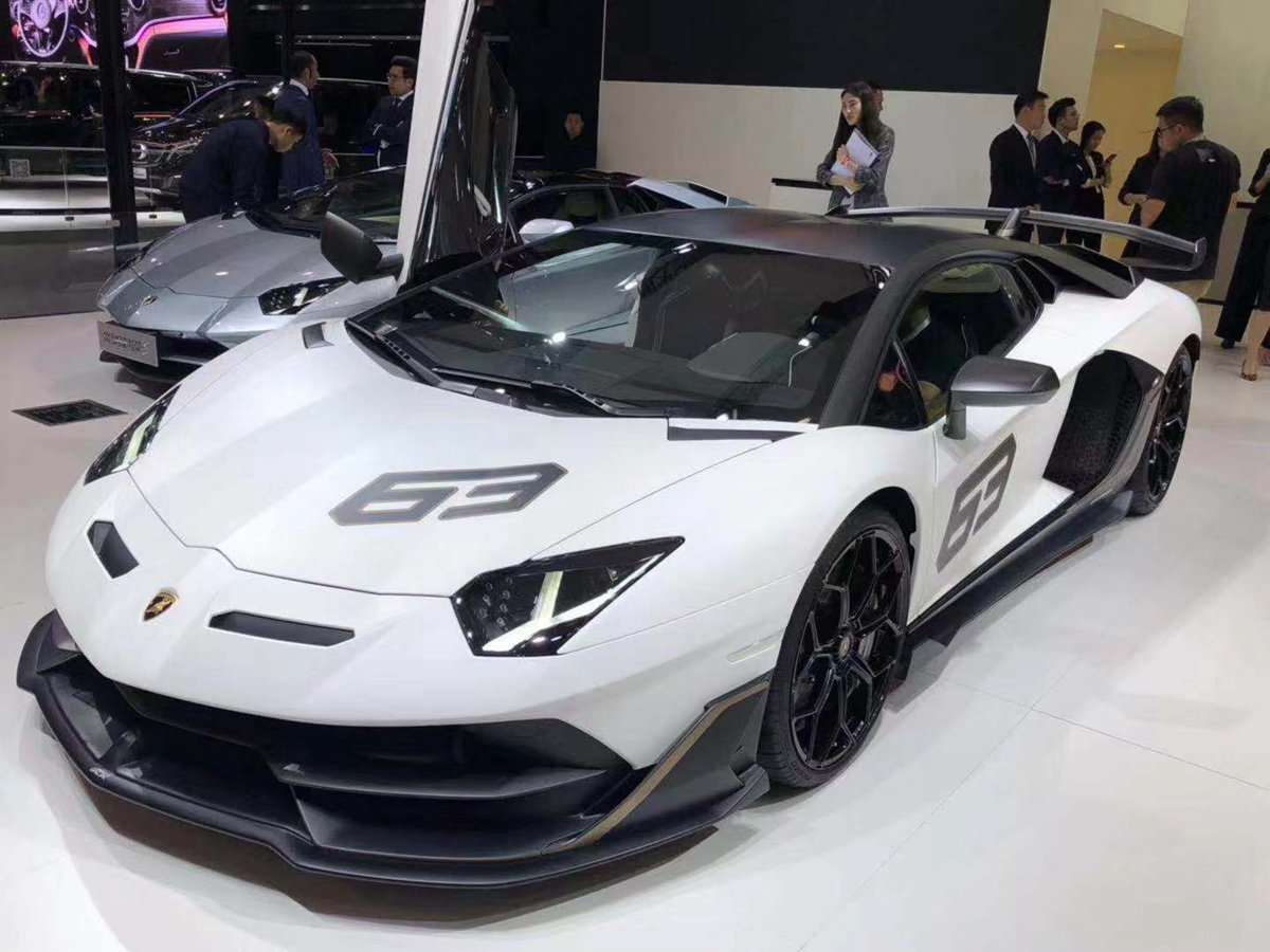 这次在广州车展上,兰博基尼还推出限量版aventador svj 63和svj车型