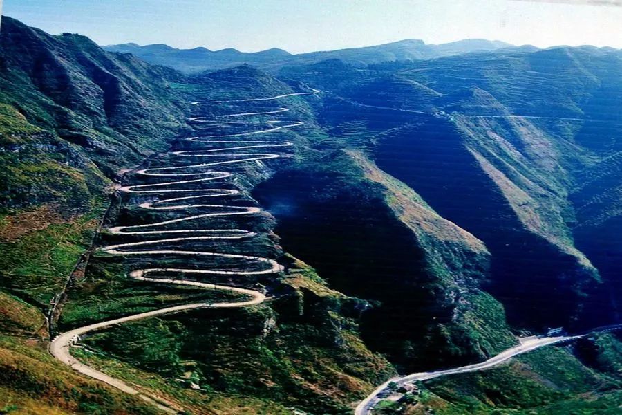 70岁前必驾的中国最美公路全都走遍才不枉此生