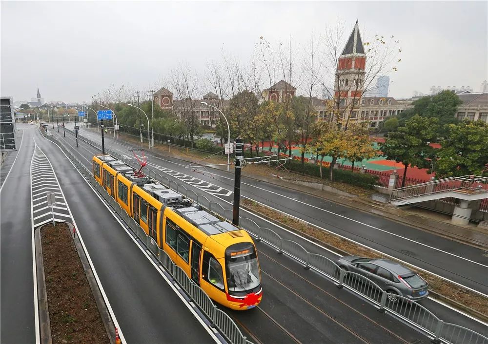 萌萌噠的蠶寶寶終於上線啦松江有軌電車2號線今起試運營