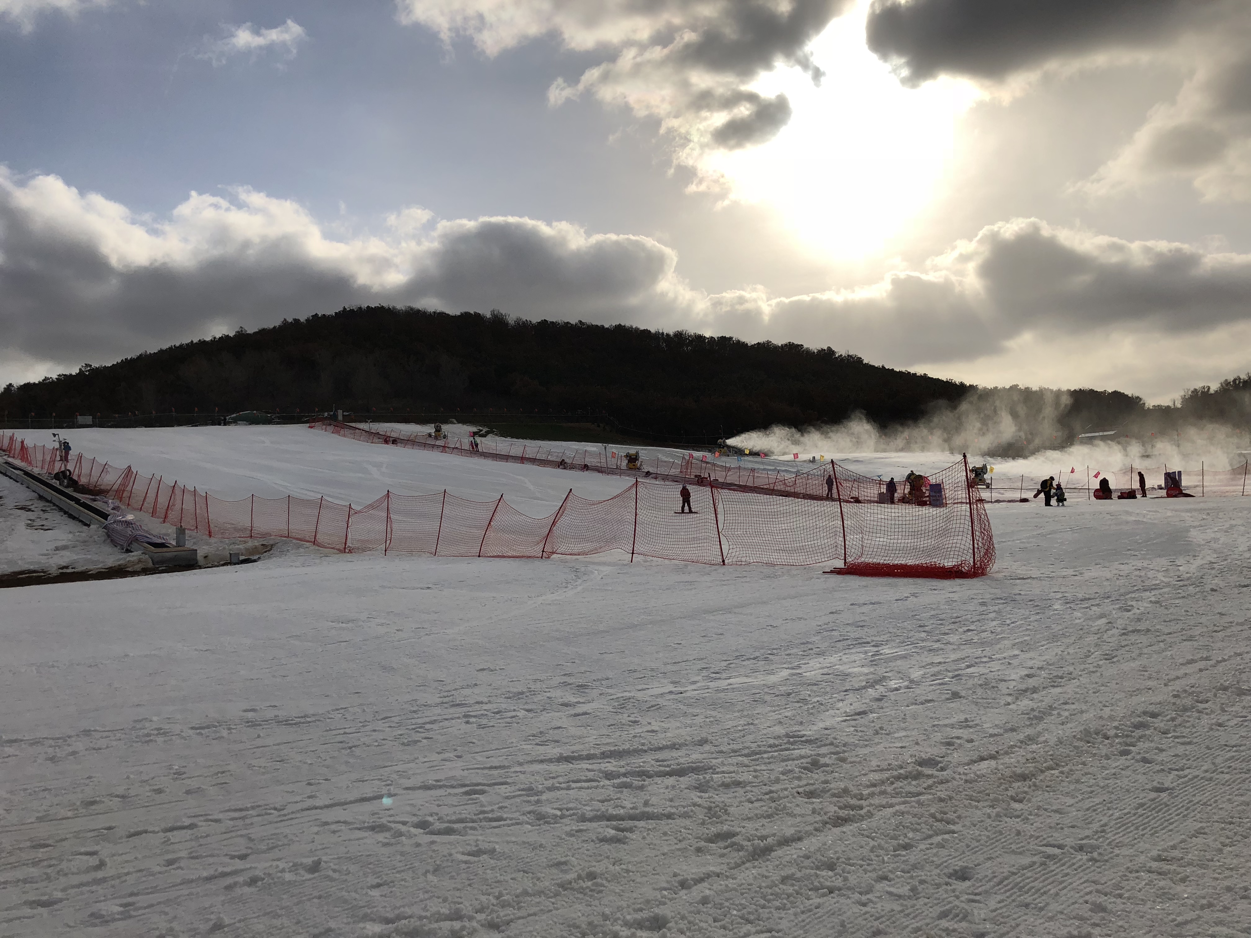 烟台附近滑雪场图片