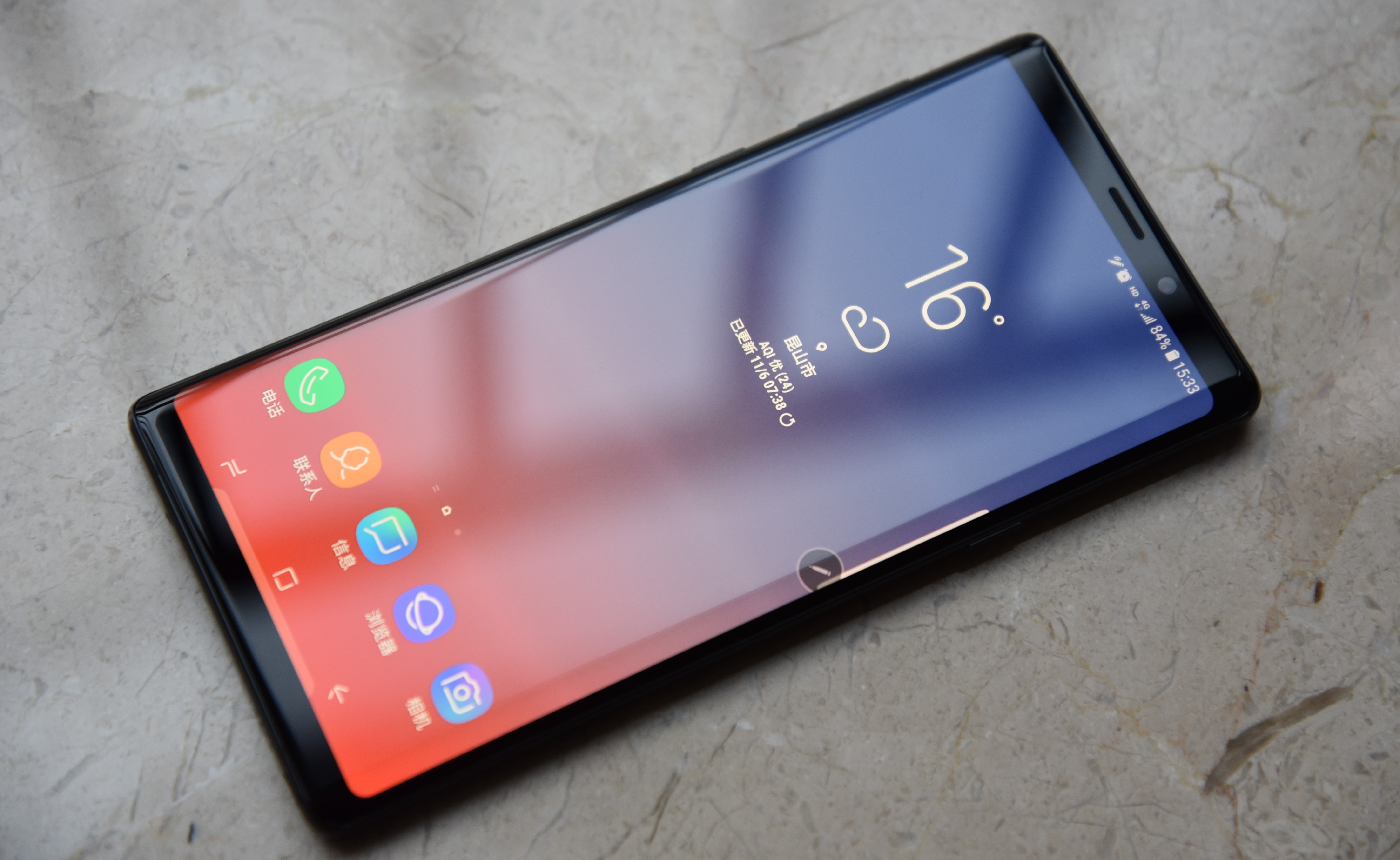 三星galaxynote9外观评析旗舰级的最后坚持