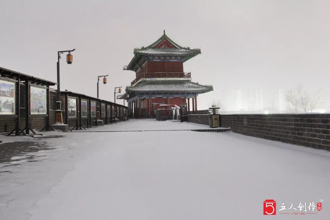 正定南门雪景图片