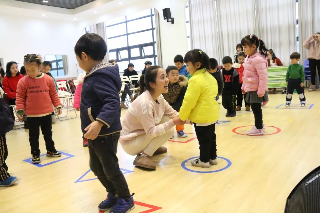 石碶街道中心幼儿园数学领域教学评比活动