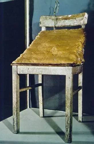 行为艺术家joseph beuys 约瑟夫波伊斯,作品《油脂椅,1963