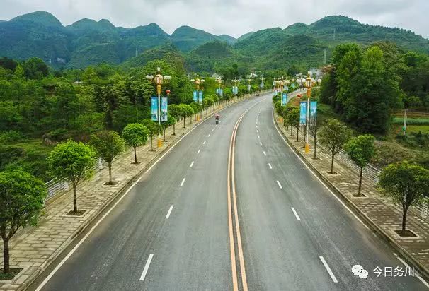 泥高鎮慄園村至硯山鎮通村公路▲豐樂鎮共青橋通組公路▲務正高速