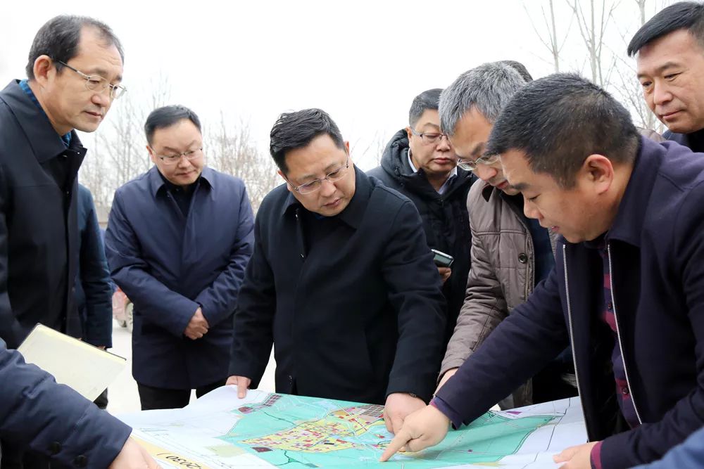 李中华现场督导引江济淮和沱浍河航运永城段工程推进情况