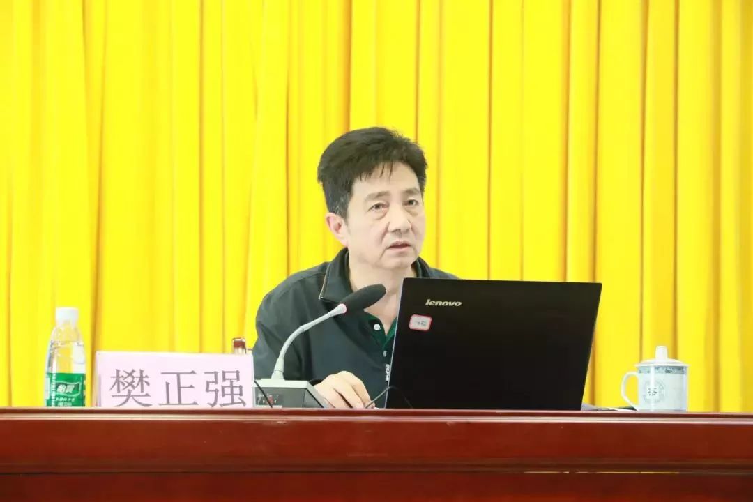 学校要闻|我校举办学习贯彻全国教育大会精神宣讲报告会