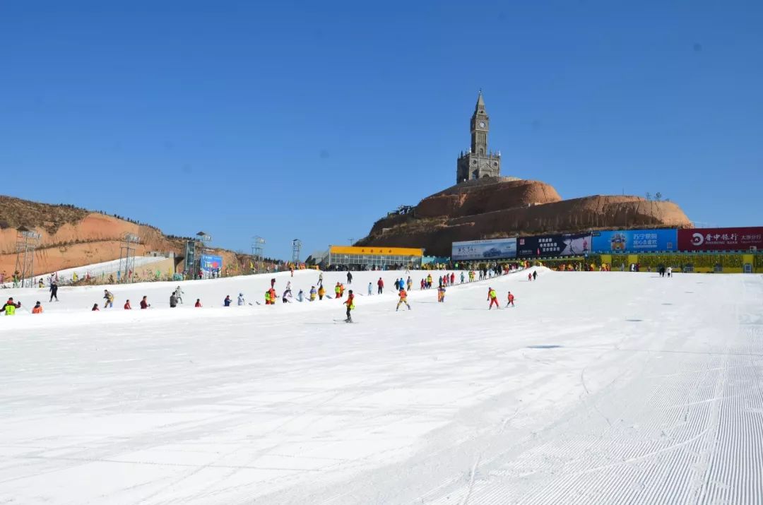 采薇庄园滑雪场图片图片