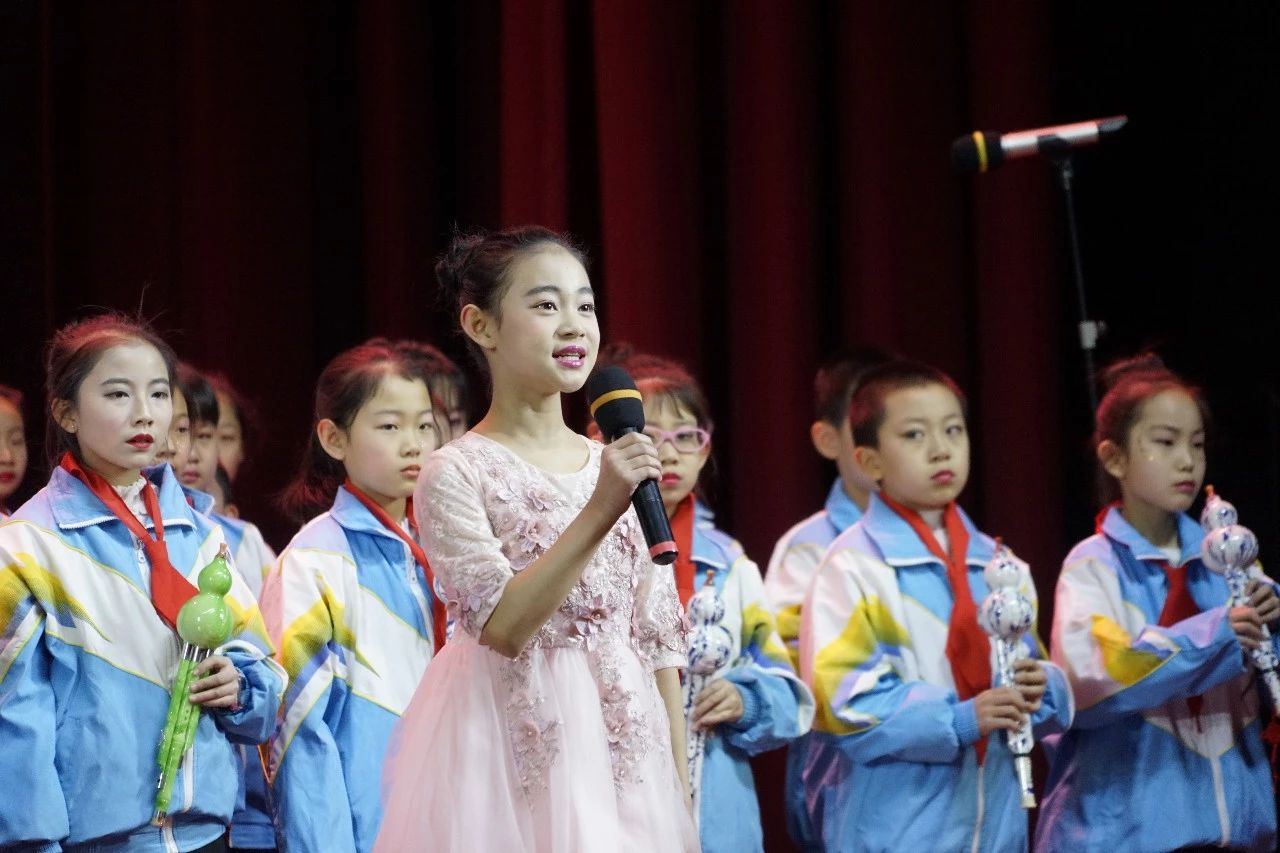 张家口铁路斜街小学图片