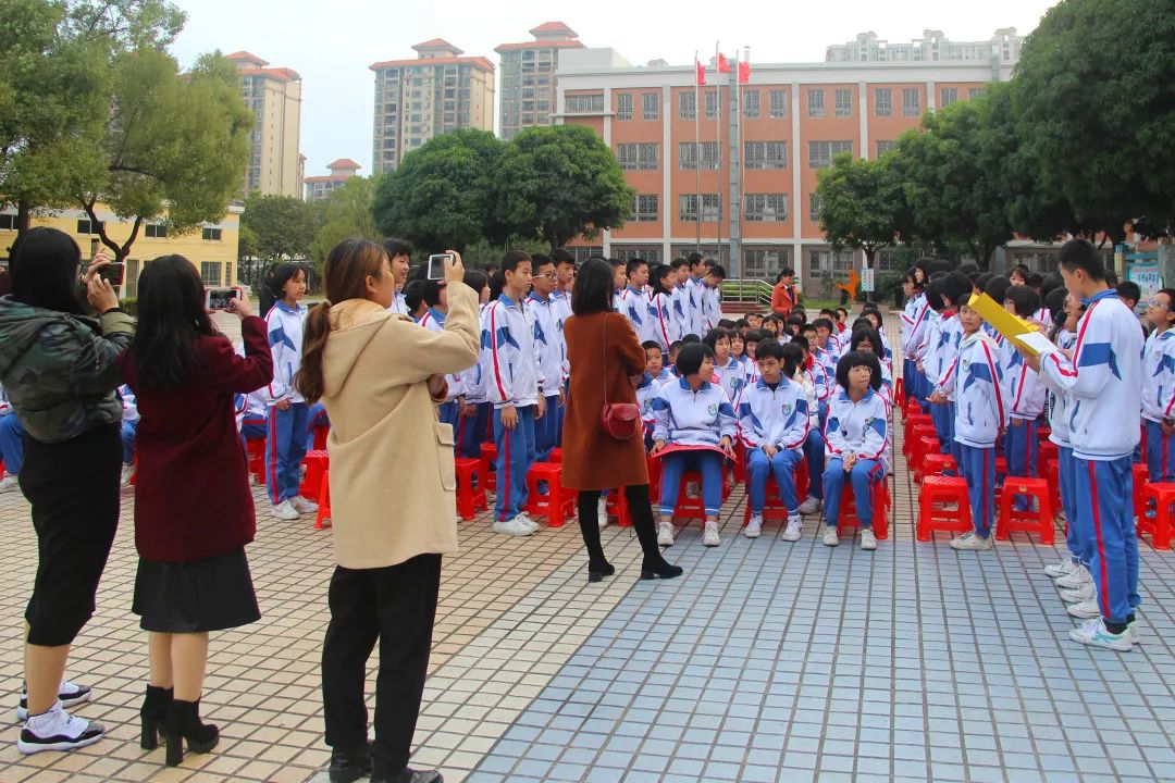 雷波金沙中学图片