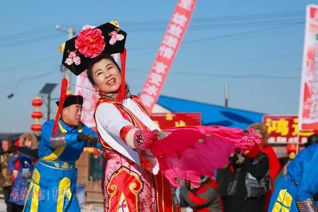 为充分挖掘雾凇冰雪旅游资源,全面展示乌拉满族