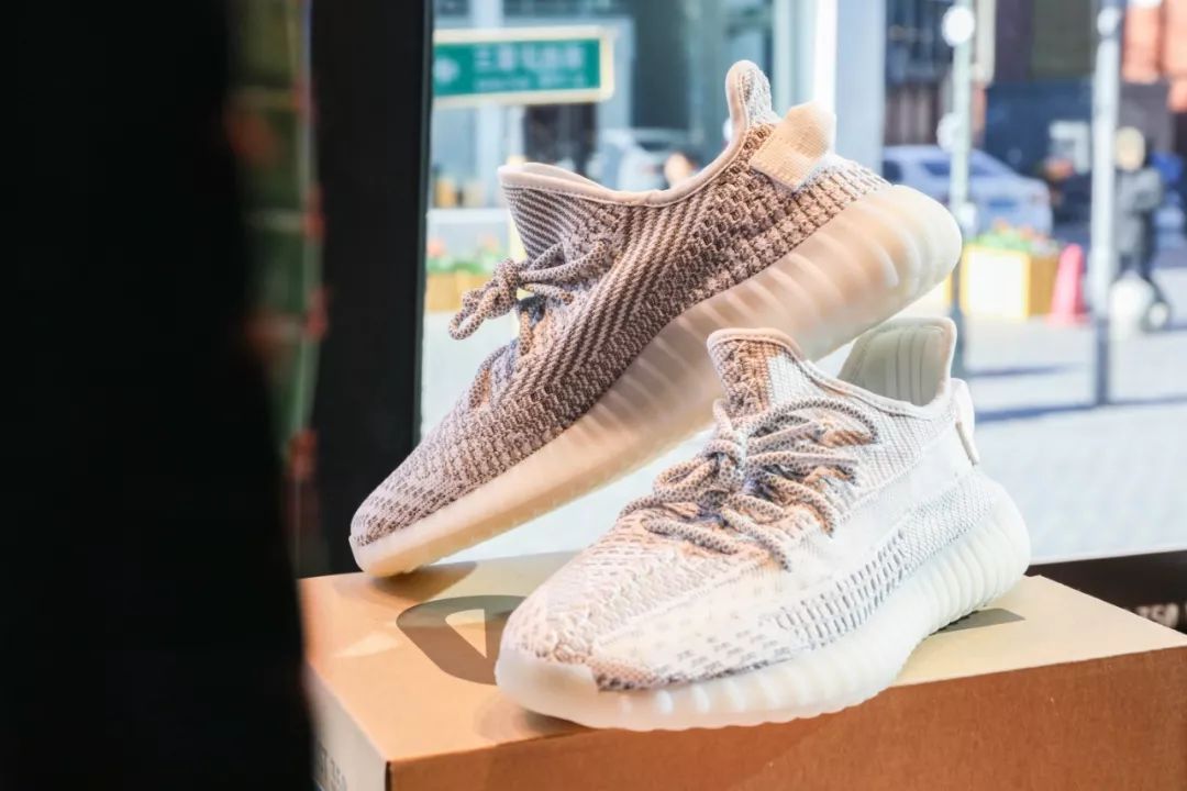 kiksbeijing线下实体店adidasyeezyboost350v2static发售回顾