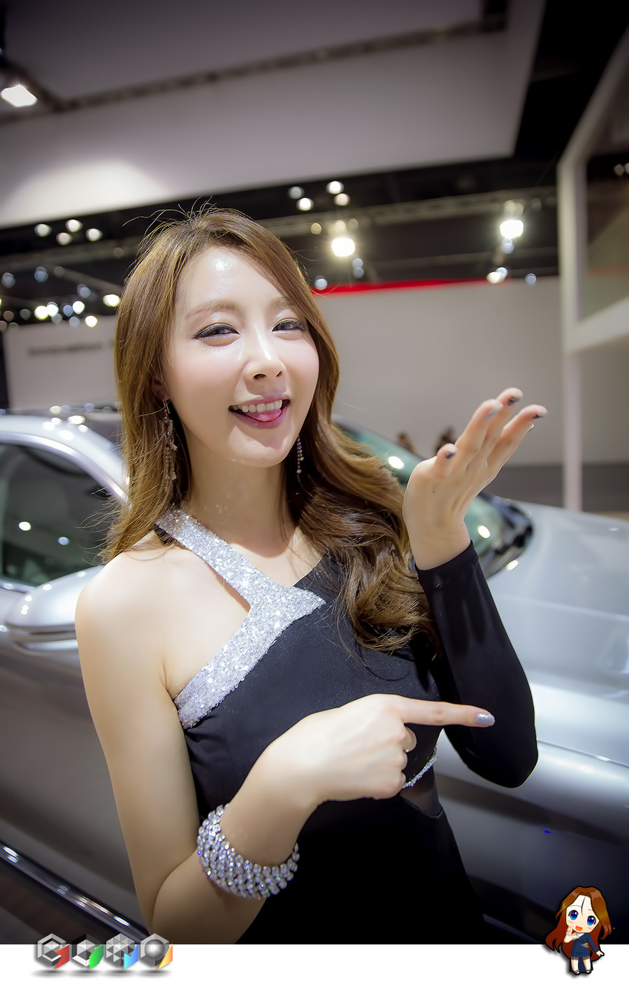 丰满韵味的韩国美女车模