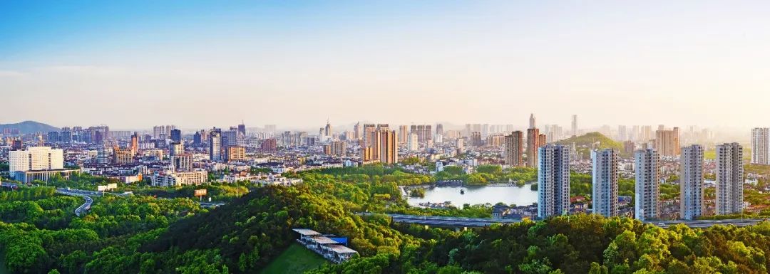 江阴城区实体经济是现在江阴最厚实的家底拥有10家中国企业500强企业