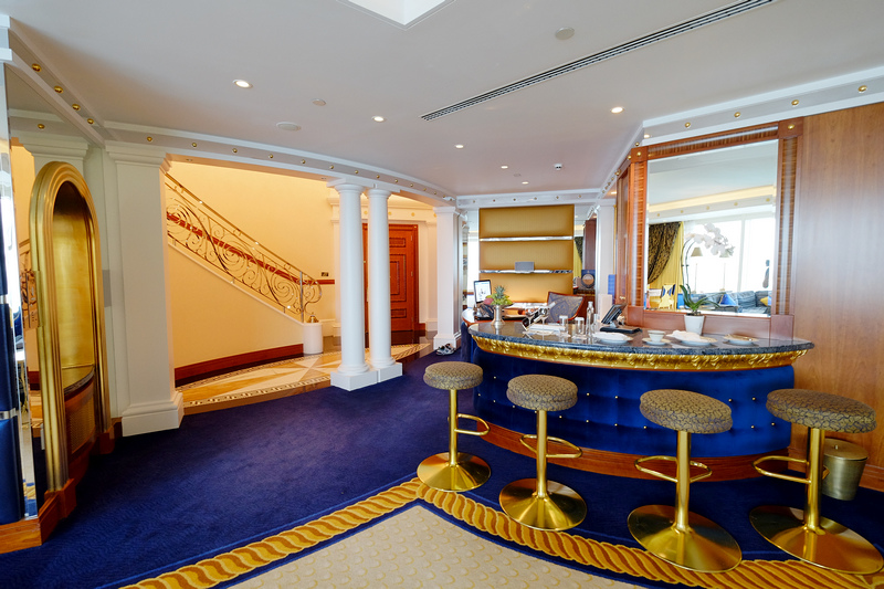 迪拜七星级帆船酒店房间实拍这怎么能称作房间简直是豪宅