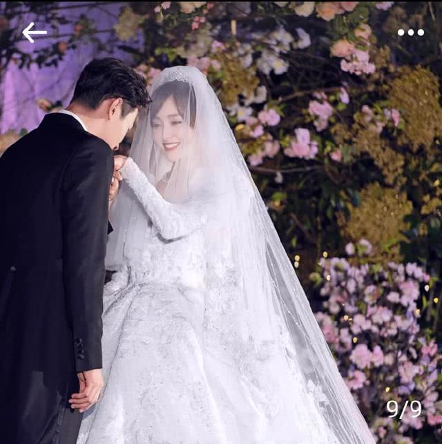 罗晋的老婆唐嫣结婚照图片
