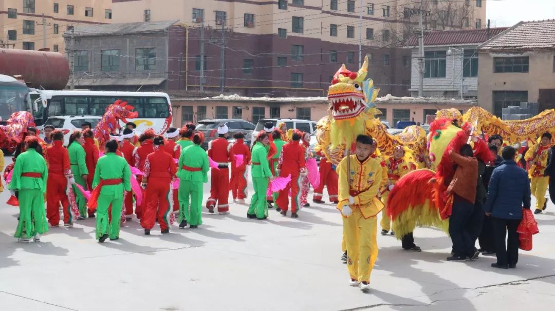 连载丨乐都社火气魄雄伟的龙舞