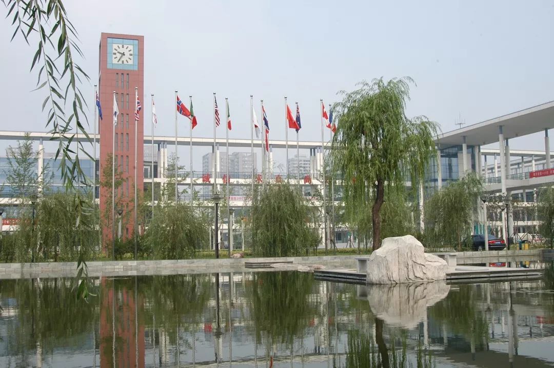 郑州四十七中 高中部图片