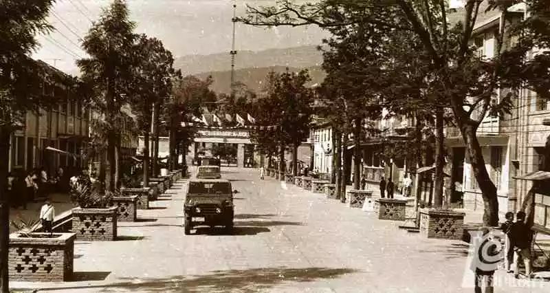 八十年代临沧城老照片图片