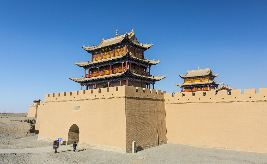 露云娜美庆祝建国70周年一带一路布局丝绸之路全域旅游