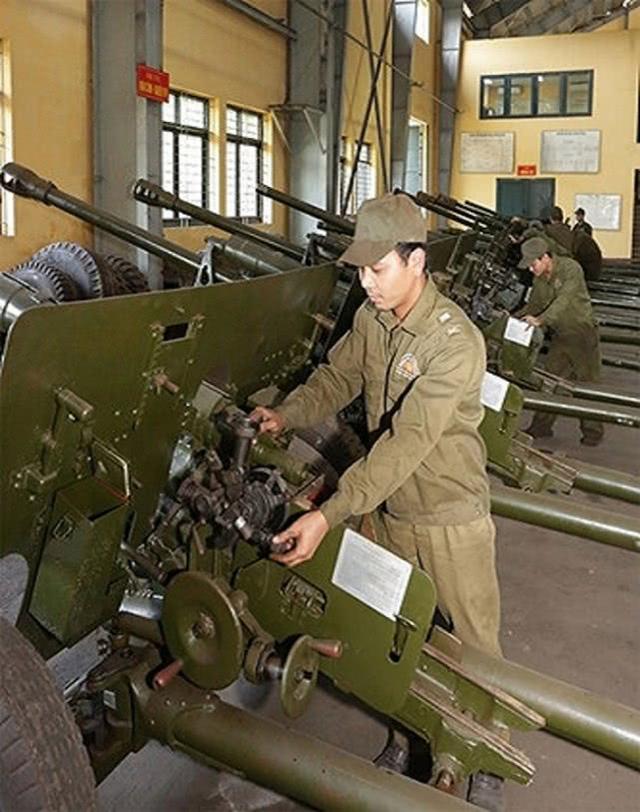 越南火炮生产图片
