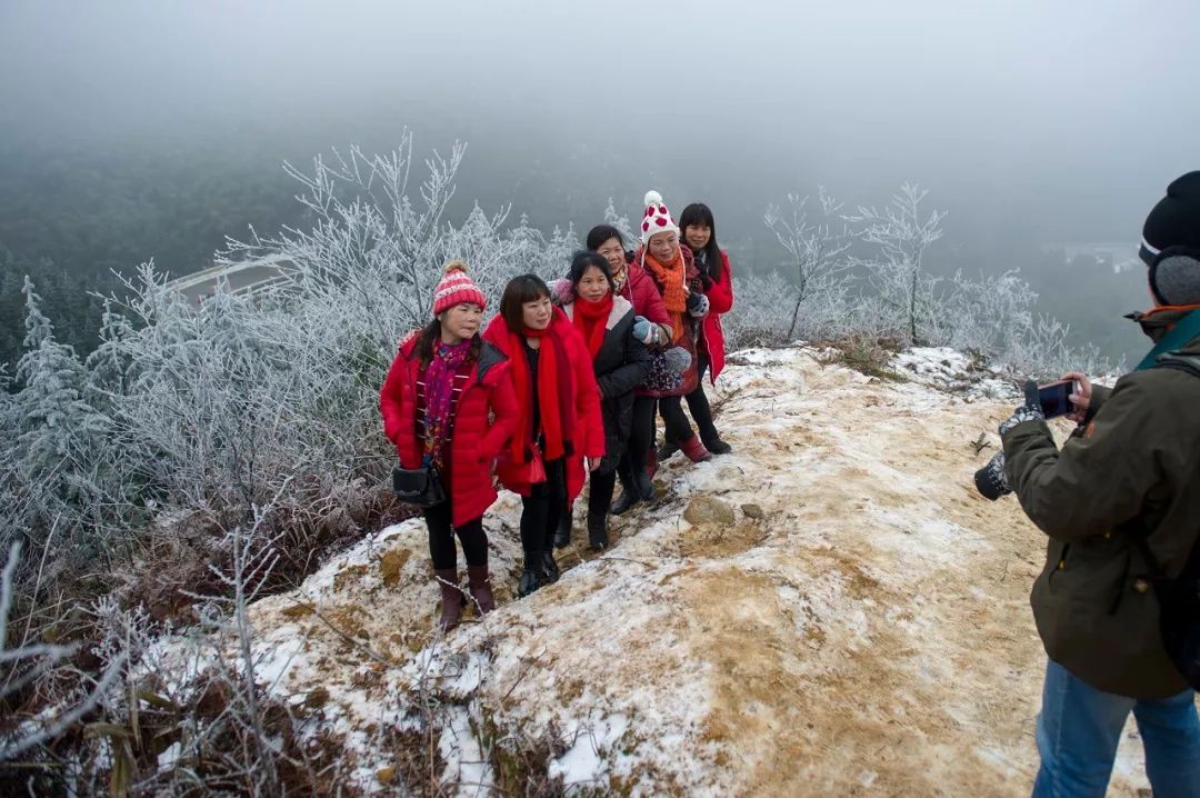 攝雪後景色美不勝收南風坳再看一個一起來看看連州的雪景吧連州南風坳