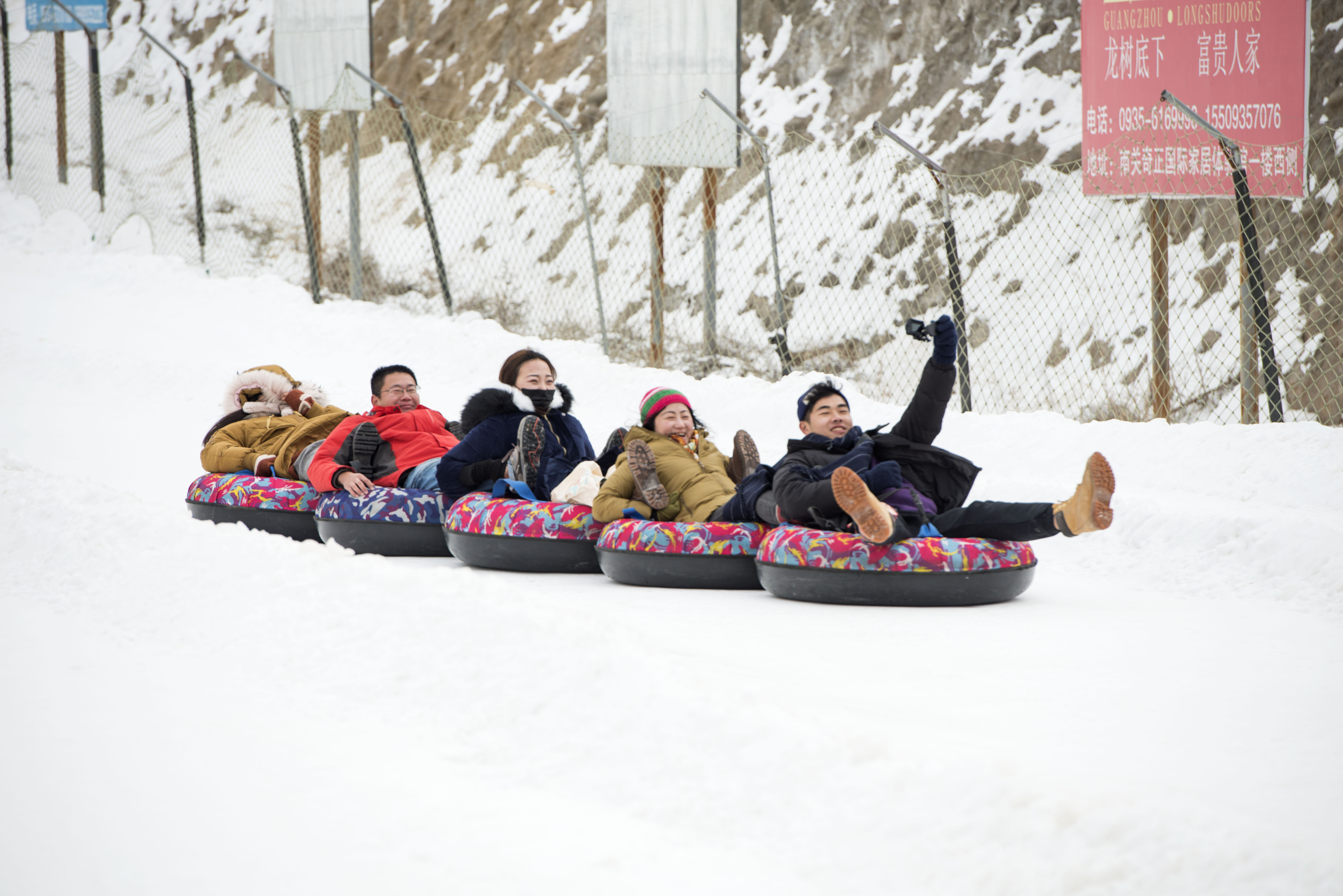 甘肃武威 塔儿湾滑雪场