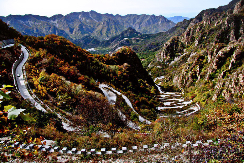 紫荆关十八盘公路图片