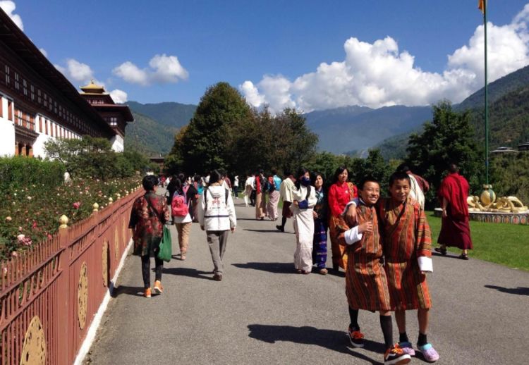 不丹国人口图片