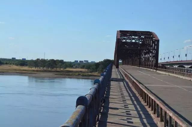 齐齐哈尔嫩江大桥遗址图片