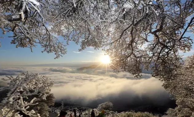 泉州九仙山下雪图片