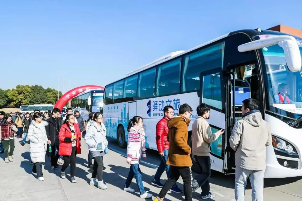 活动回顾 梦想在路上,辞旧迎新向前冲 驿动汽车助力2019蒸蒸日上