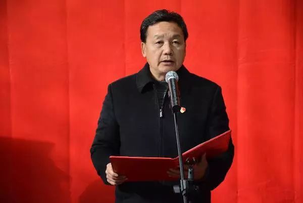 县委书记李长平,县长梁文林出席双柏消防救援大队授衔和换装仪式