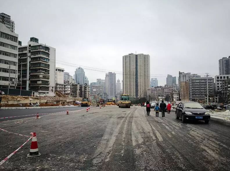 本月底贵阳人民大道北段将正式通车!双向六车道,与中华路平行