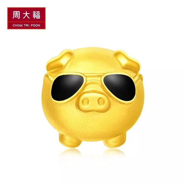 周大福猪存钱罐图片