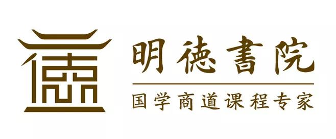 他们分别是主持部总监朱佳亮,明德书院总监高栋,金牌主持人刘亚蕾