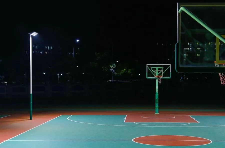 校园篮球场照明解决方案