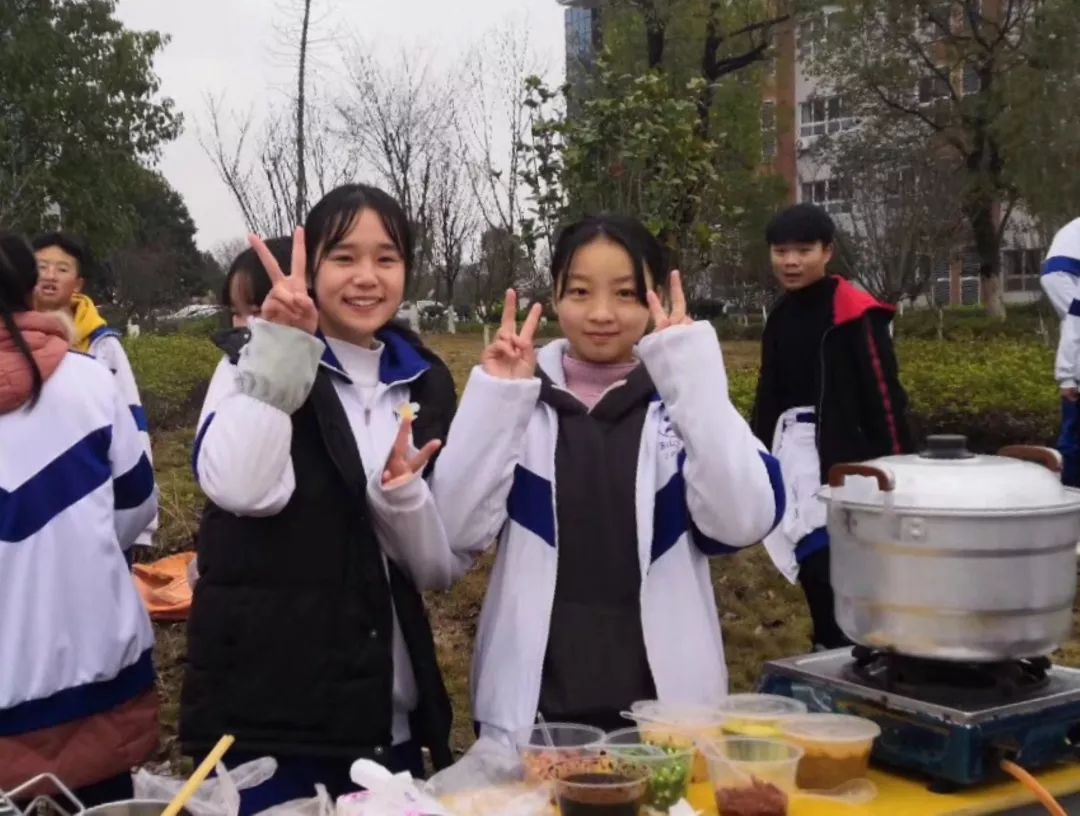 玉山二中校花黄婷图片图片