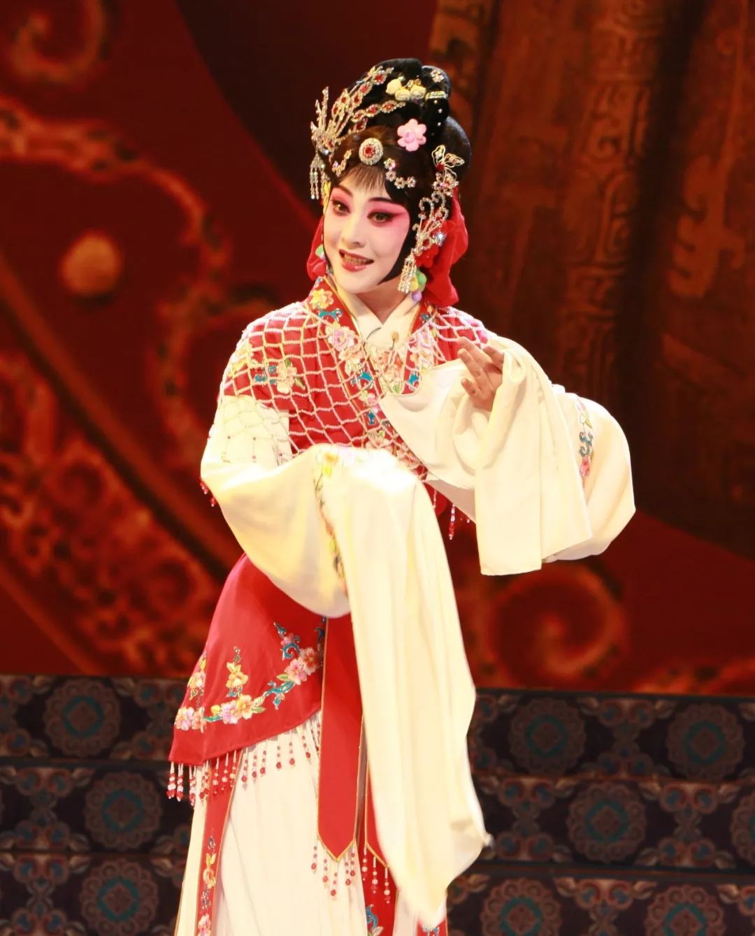 李文文《琴心》出身于梨园世家,现为上海京剧院优秀青年演员,工花旦