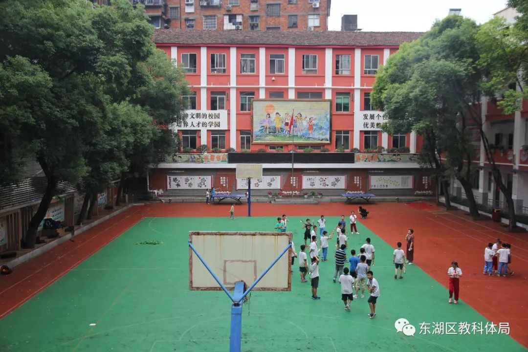 南昌百花洲小学图片