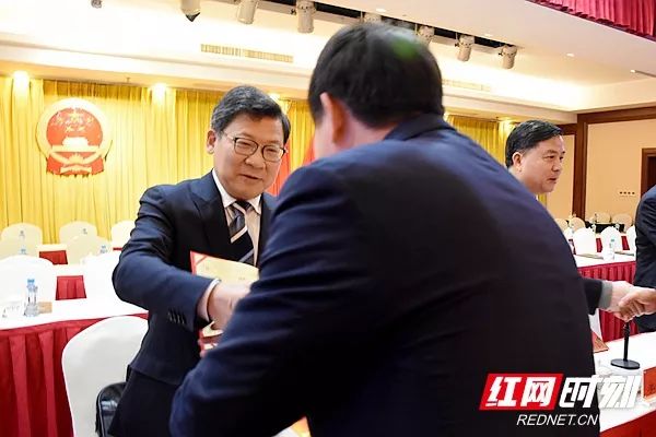 湘潭市人大常委会召开三优表彰会曹炯芳出席并颁奖