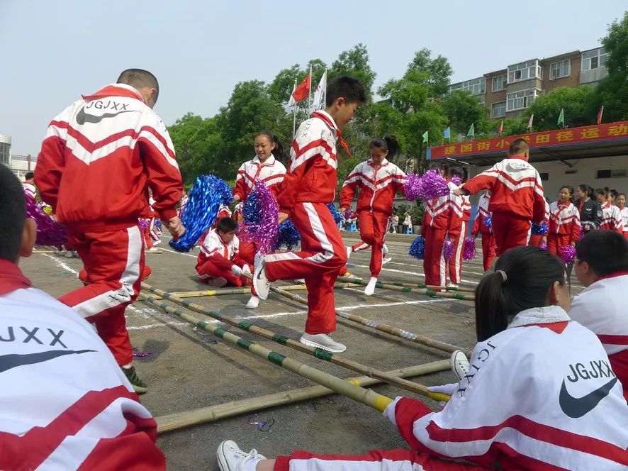 宣化区建国街小学图片