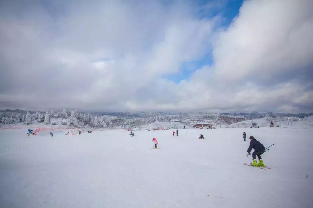 宣恩椿木营滑雪场图片