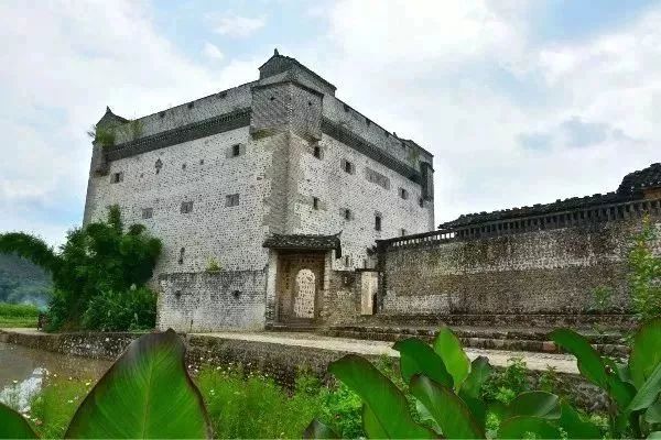 臘味節分會場地址:古塘秋月山莊:始興縣城南鎮新村村橫公嶺沿途亮點