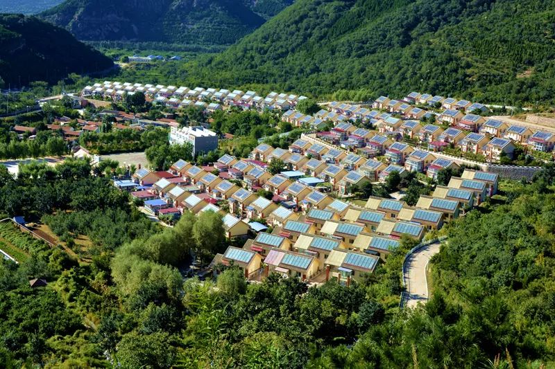 平谷区挂甲峪村—杨建国 摄平谷区黄松峪镇—凌福平 摄平谷区张家