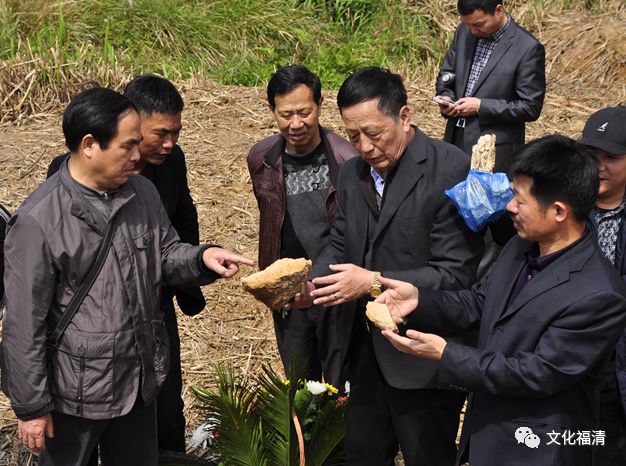 後來,許夢熊繼續為葉向高做媒,娶福清海口鎮永東里(今龍山街道里美村)