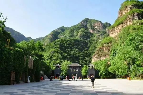 古蓮花池 曲陽縣北嶽廟博物館 曲陽縣靈山聚龍洞管理處 淶水縣龍門天